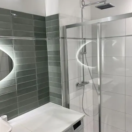 Apartment Bord De - T4 Avec Piscine