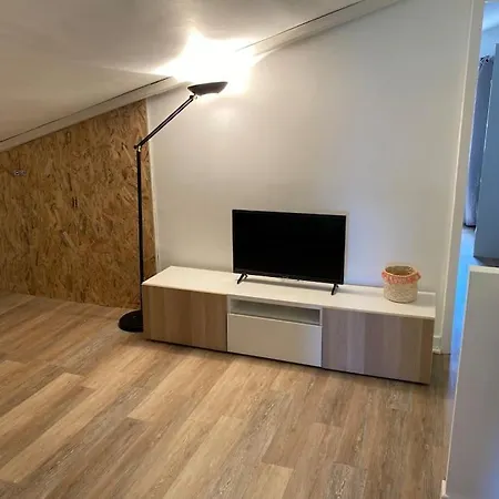 Apartment Bord De - T4 Avec Piscine